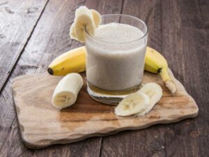 Smoothie de banana com gengibre